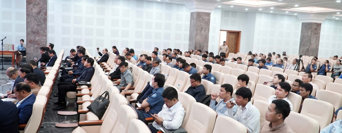 វគ្គបណ្តុះបណ្តាលស្តីពីការប្រើប្រាស់ឧបករណ៍វាស់វែងទំនើបដោយផ្កាយរណប GNSS Receiver
